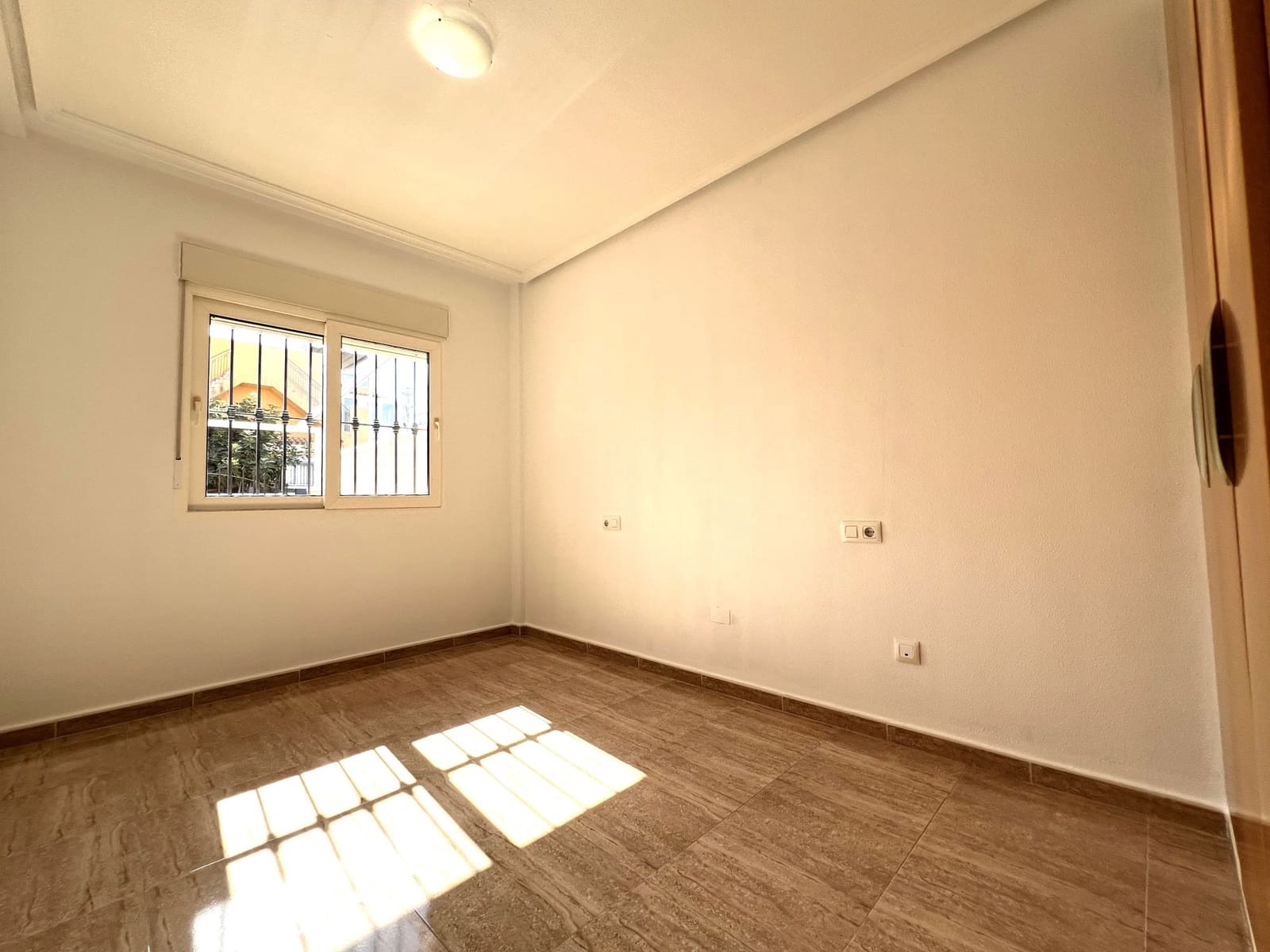 3 sypialnia Dom na sprzedaż w Aguas Nuevas z basenem - 215 000 € (Ref: 9743168)