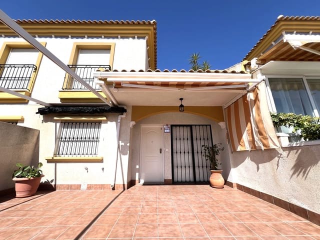 3 sypialnia Dom na sprzedaż w Aguas Nuevas, Torrevieja z basenem - 215 000 € (Ref: 9743168)
