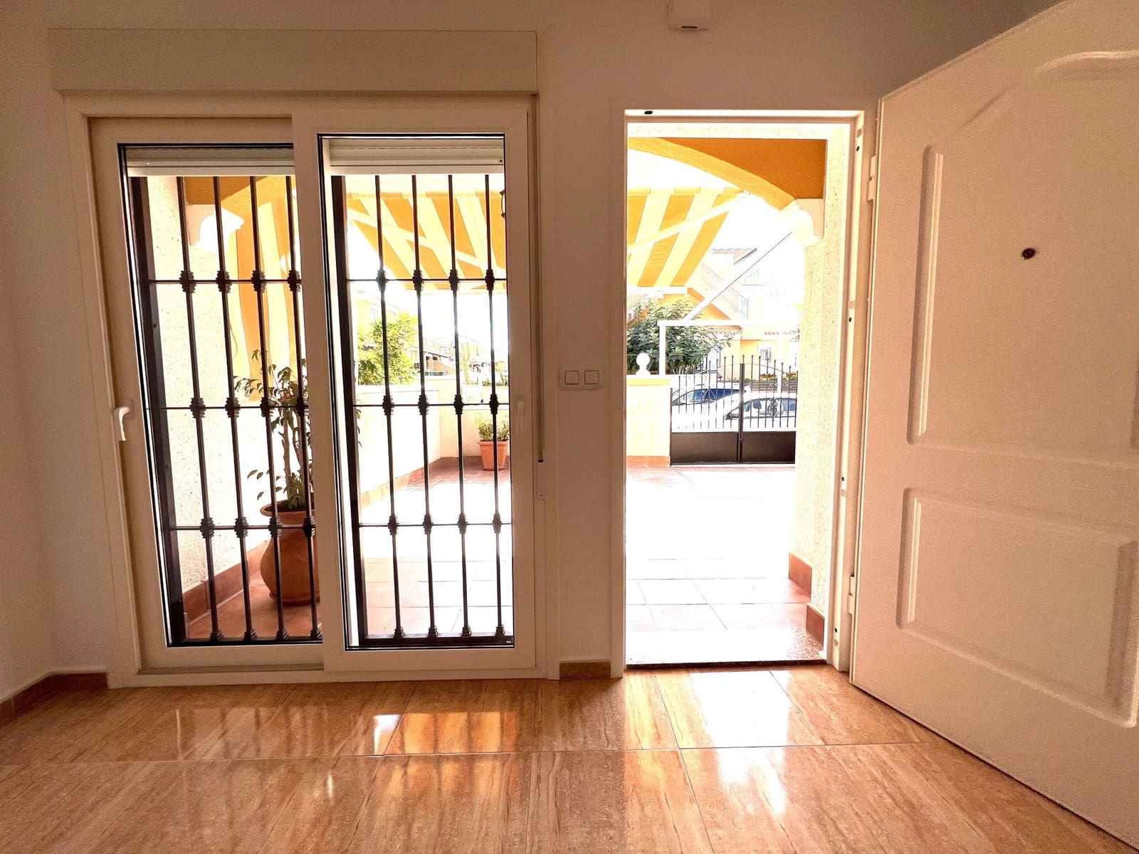 3 sypialnia Dom na sprzedaż w Aguas Nuevas z basenem - 215 000 € (Ref: 9743168)