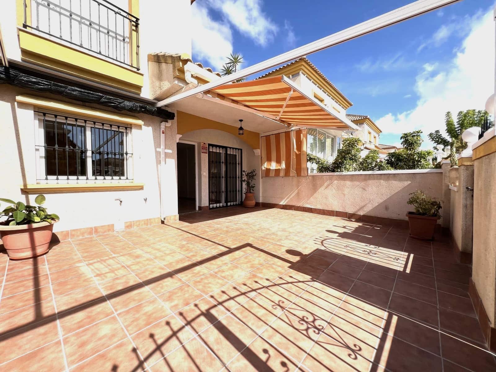 3 sypialnia Dom na sprzedaż w Aguas Nuevas z basenem - 215 000 € (Ref: 9743168)