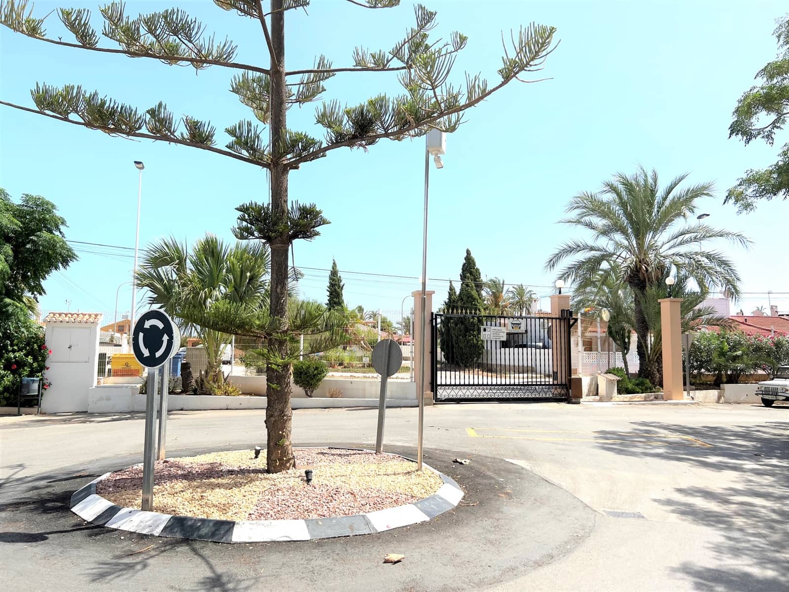 3 sovrum Hus till salu i Torrevieja med pool garage - 279 000 € (Ref: 9743171)