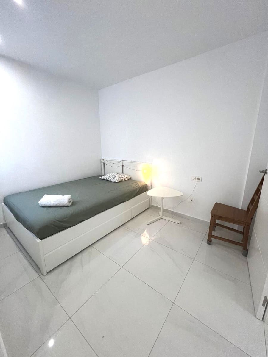 2 Zimmer Haus zu vermieten in Torrevieja mit Pool - 1.600 € (Ref: 9743995)