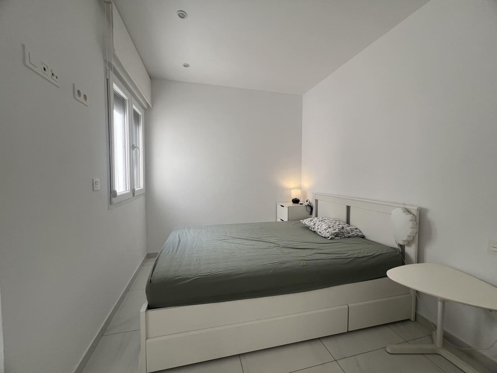 2 bedroom Townhouse for rent in Torrevieja - € 1,400 (Ref: 9743995)