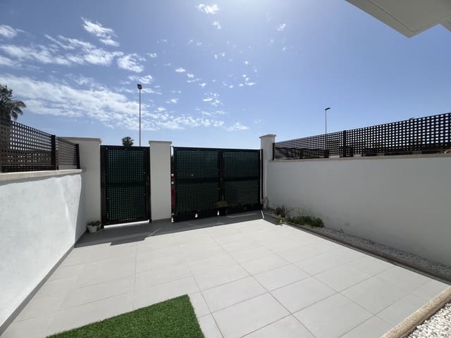 2 Zimmer Haus zu vermieten in Los Balcones - Los Altos, Torrevieja - 1.400 € (Ref: 9743995)