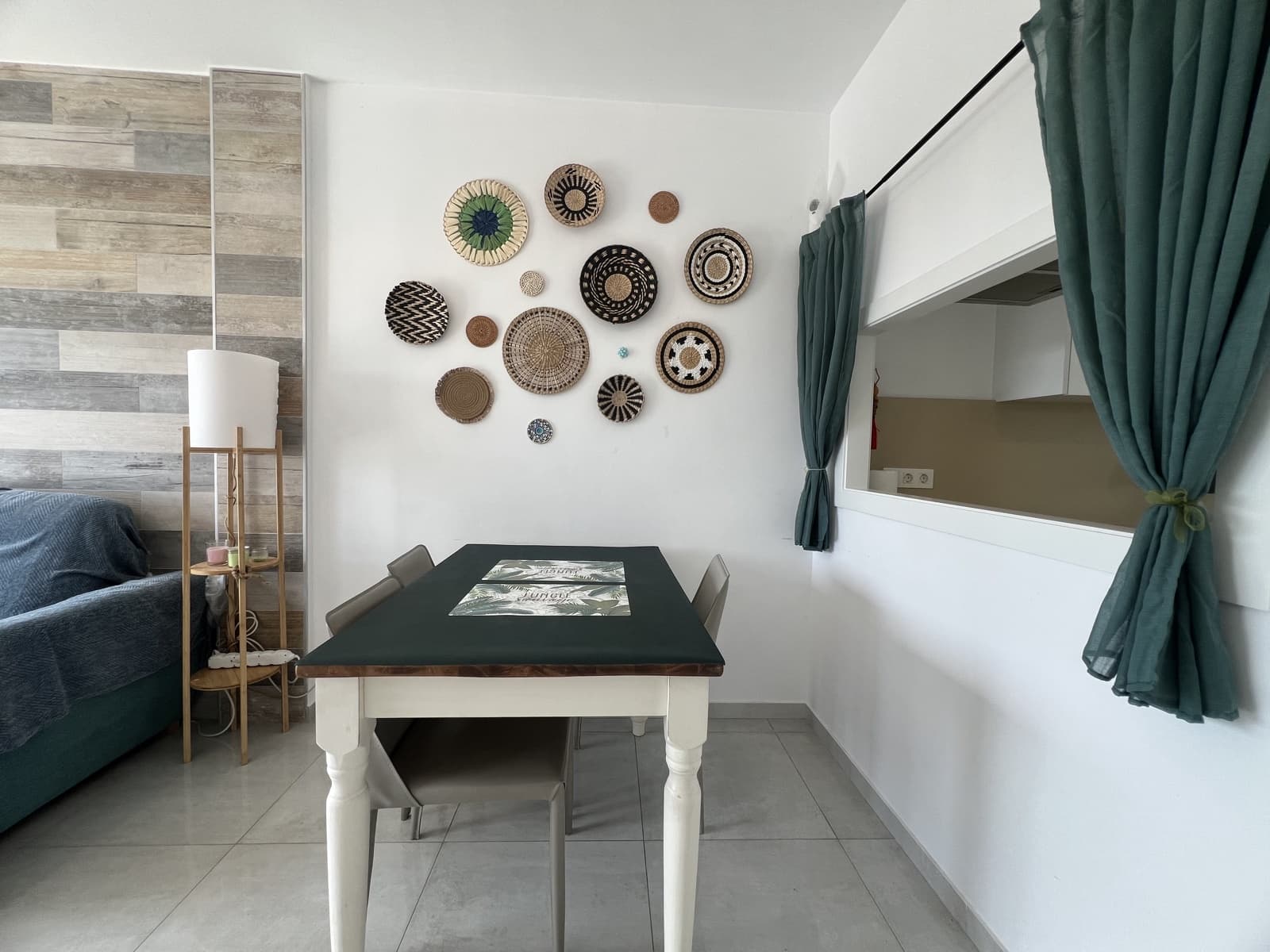2 bedroom Townhouse for rent in Torrevieja - € 1,400 (Ref: 9743995)