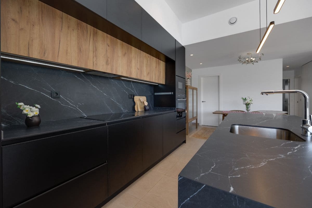 3 makuuhuone Bungalow myytävänä paikassa Pilar de la Horadada mukana uima-altaan 
autotalli - 429 000 € (Ref: 9759518)