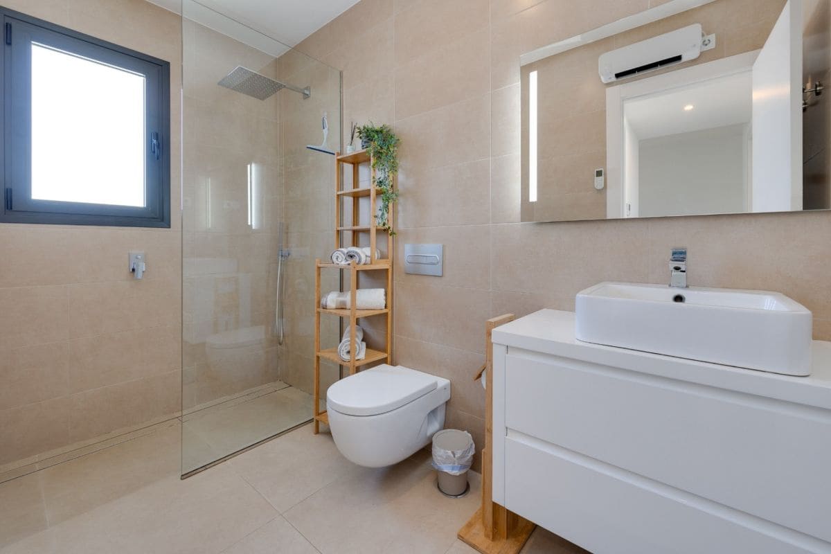 3 bedroom Villa for sale in Santiago de la Ribera with pool garage - € 369,000 (Ref: 9759527)