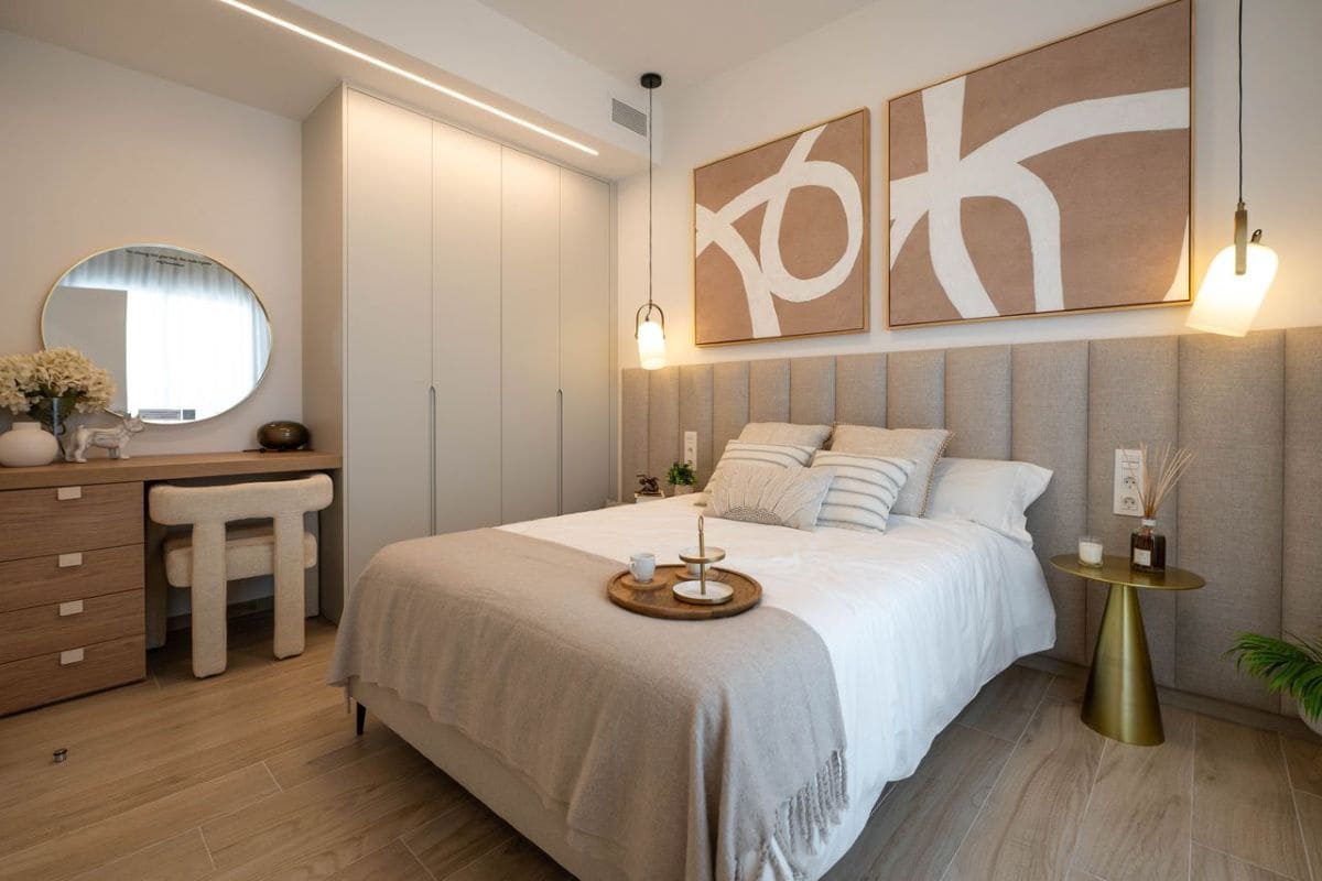 3 sypialnia Dom blizniak na sprzedaż w Los Alcazares z basenem garażem - 439 000 € (Ref: 9764870)