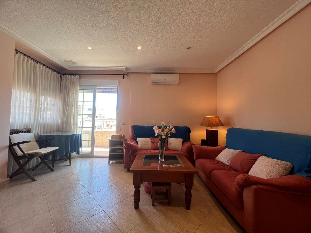 3 bedroom Apartment for sale in Torrevieja - € 218,000 (Ref: 9937339)