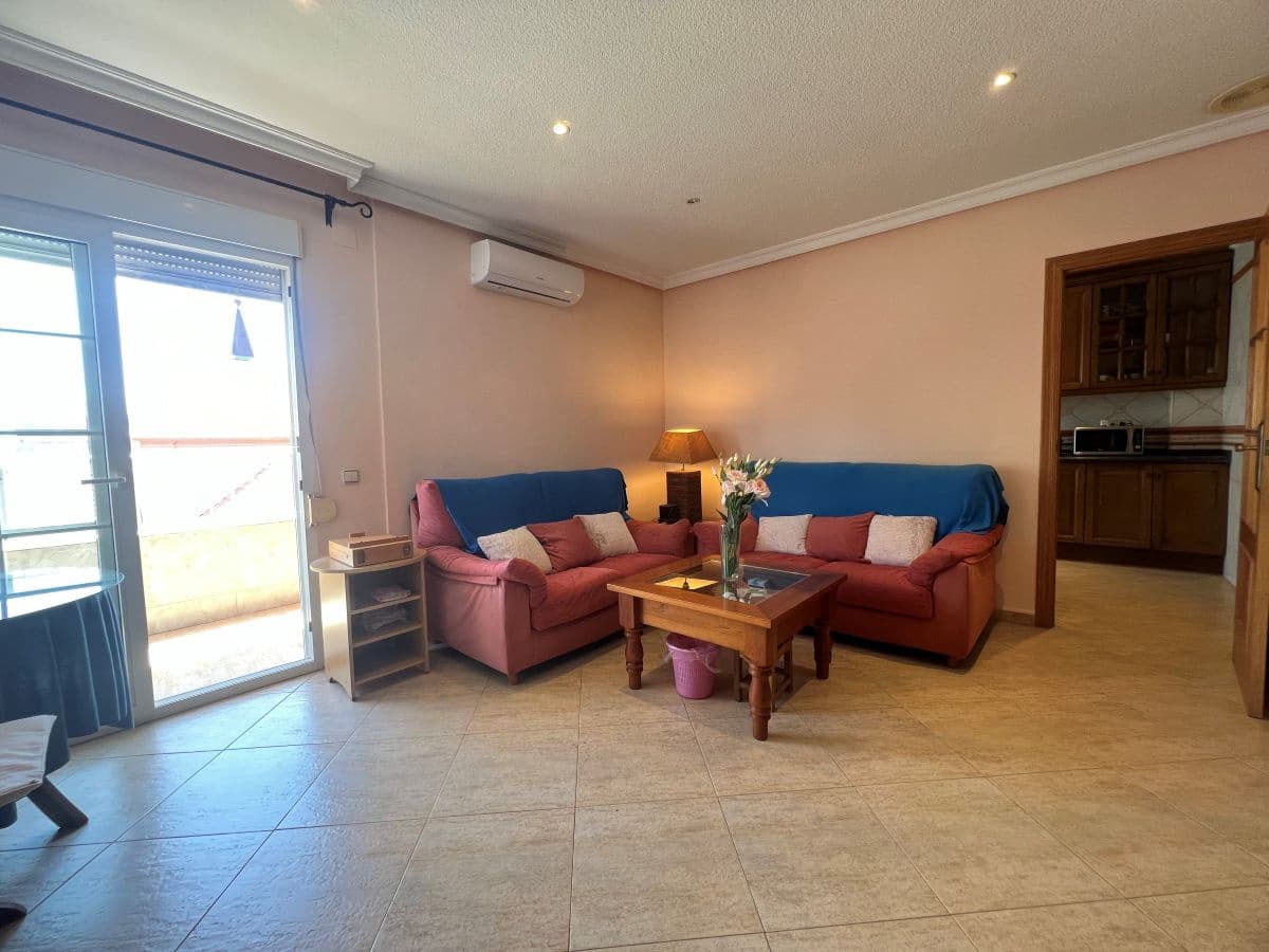 3 bedroom Apartment for sale in Torrevieja - € 218,000 (Ref: 9937339)