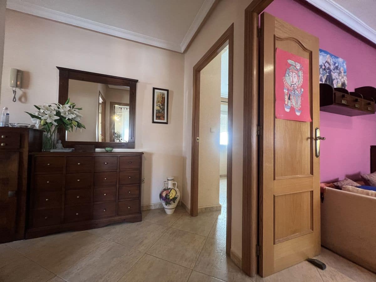 3 bedroom Apartment for sale in Torrevieja - € 218,000 (Ref: 9937339)