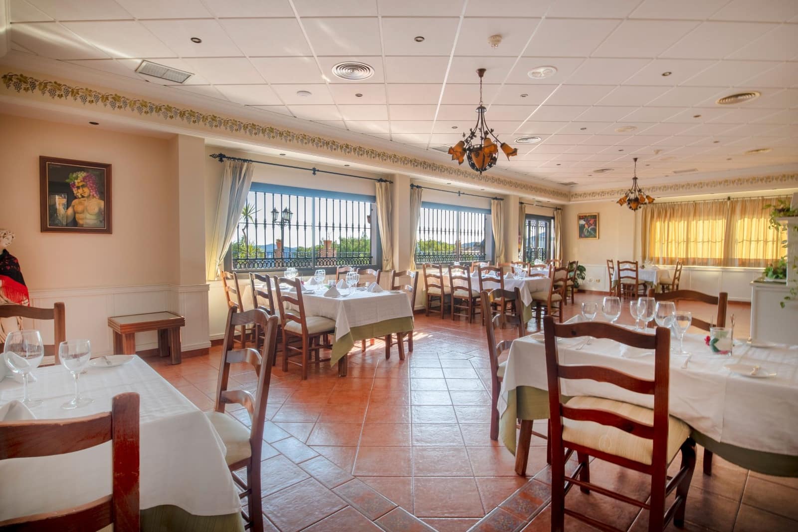 Local Commercial à vendre à Arenas - 3 400 000 € (Ref: 8884946)