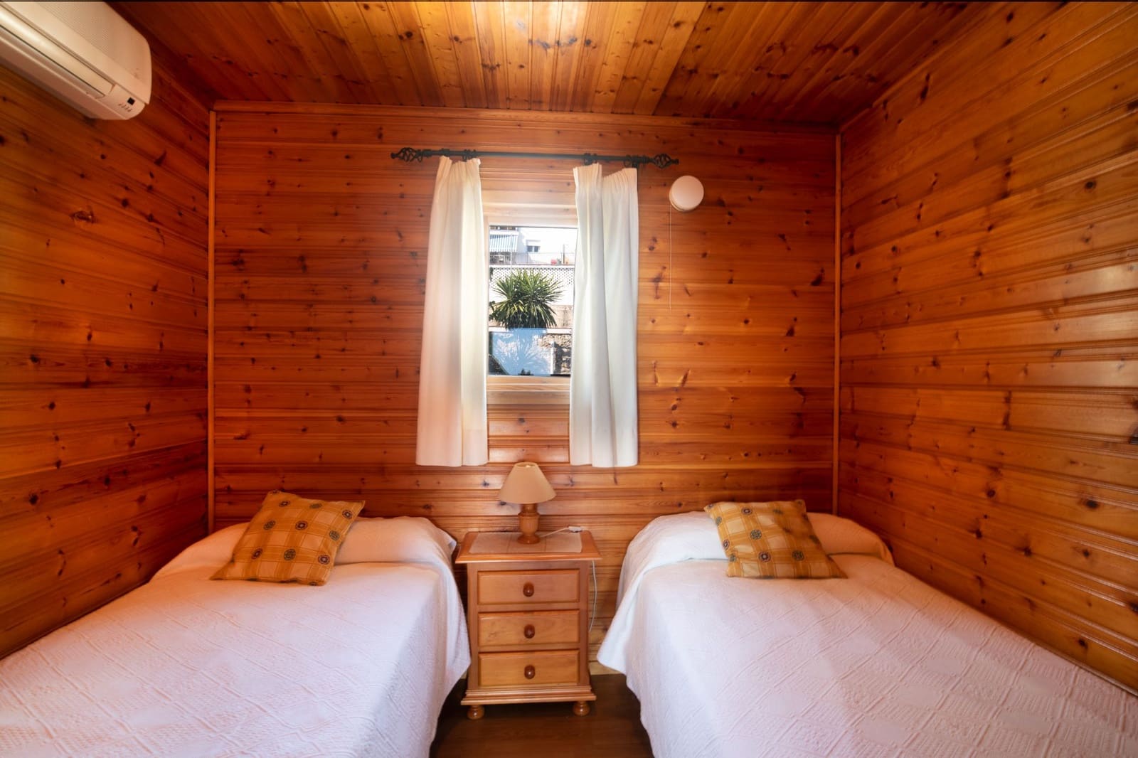 Local Commercial à vendre à Arenas - 3 400 000 € (Ref: 8884946)