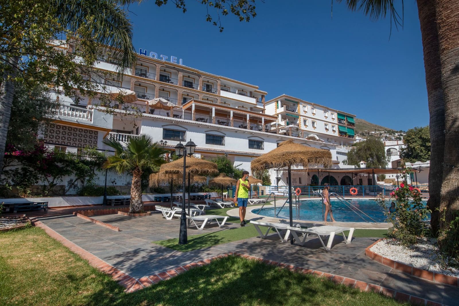 Local Commercial à vendre à Arenas - 3 400 000 € (Ref: 8884946)