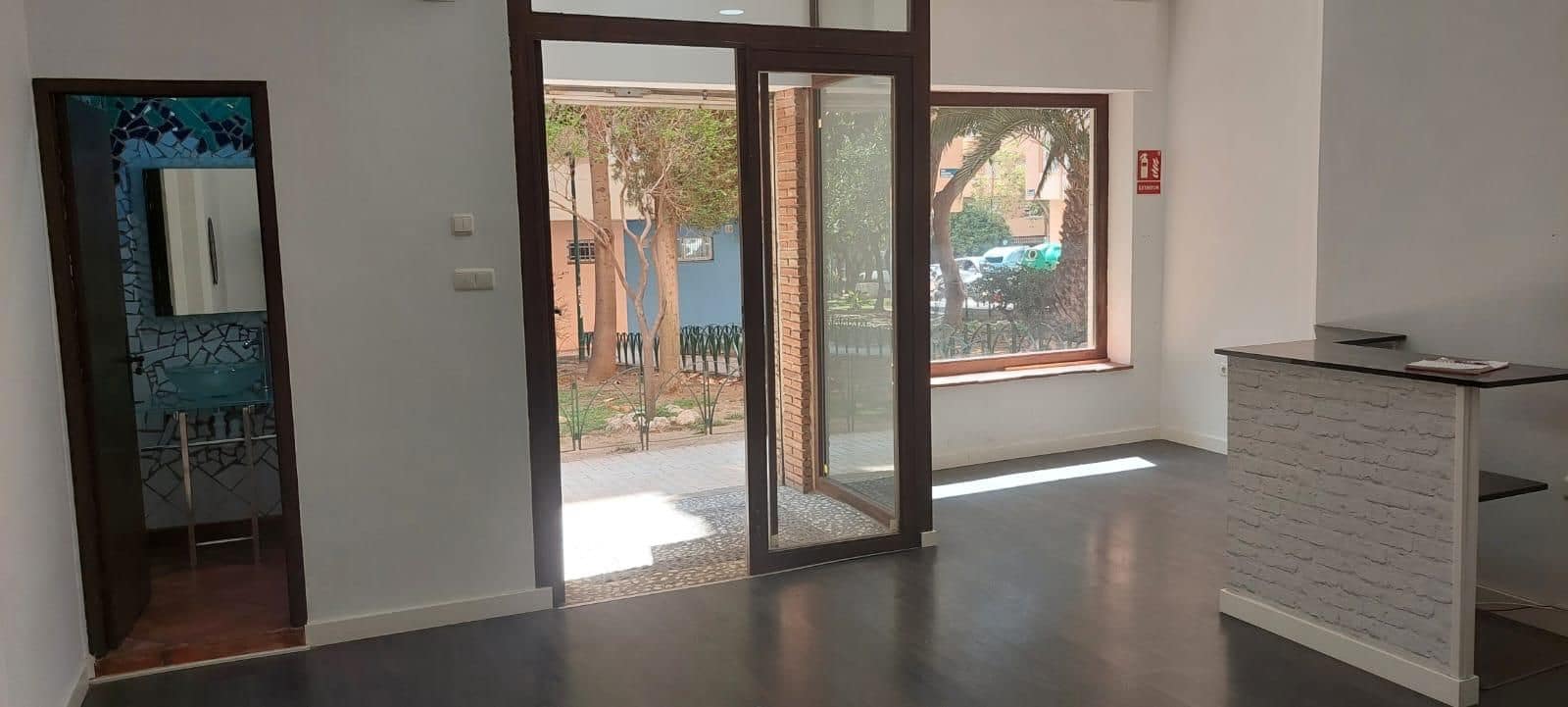 Kaupallinen myytävänä paikassa Malaga kaupunki - 140 000 € (Ref: 8884949)