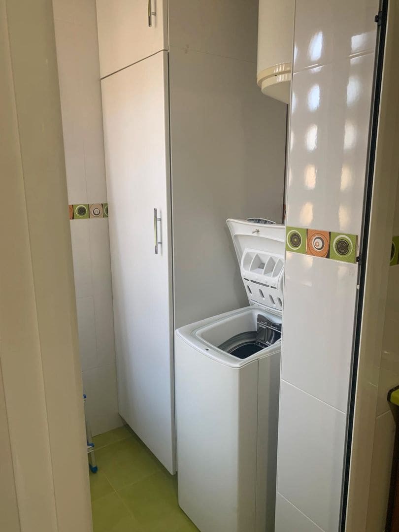 3 bedroom Flat for rent in Malaga city with pool - € 1,500 (Ref: 8884964)