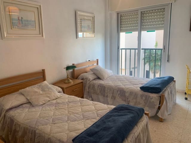 3 bedroom Flat for rent in Guadalmar, Málaga city with pool - € 1,500 (Ref: 8884964)