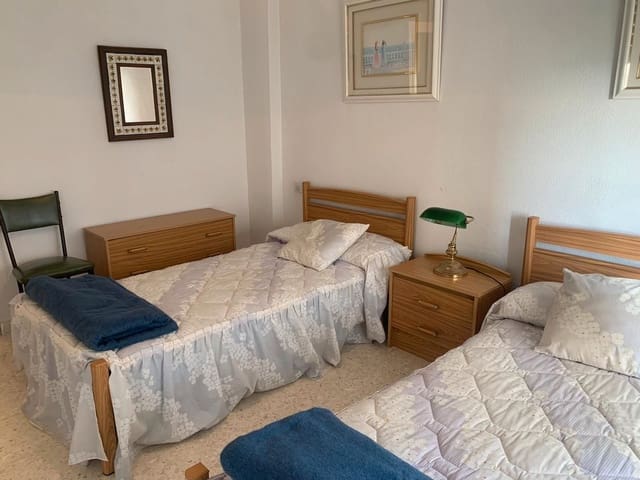 3 bedroom Flat for rent in Guadalmar, Málaga city with pool - € 1,500 (Ref: 8884964)