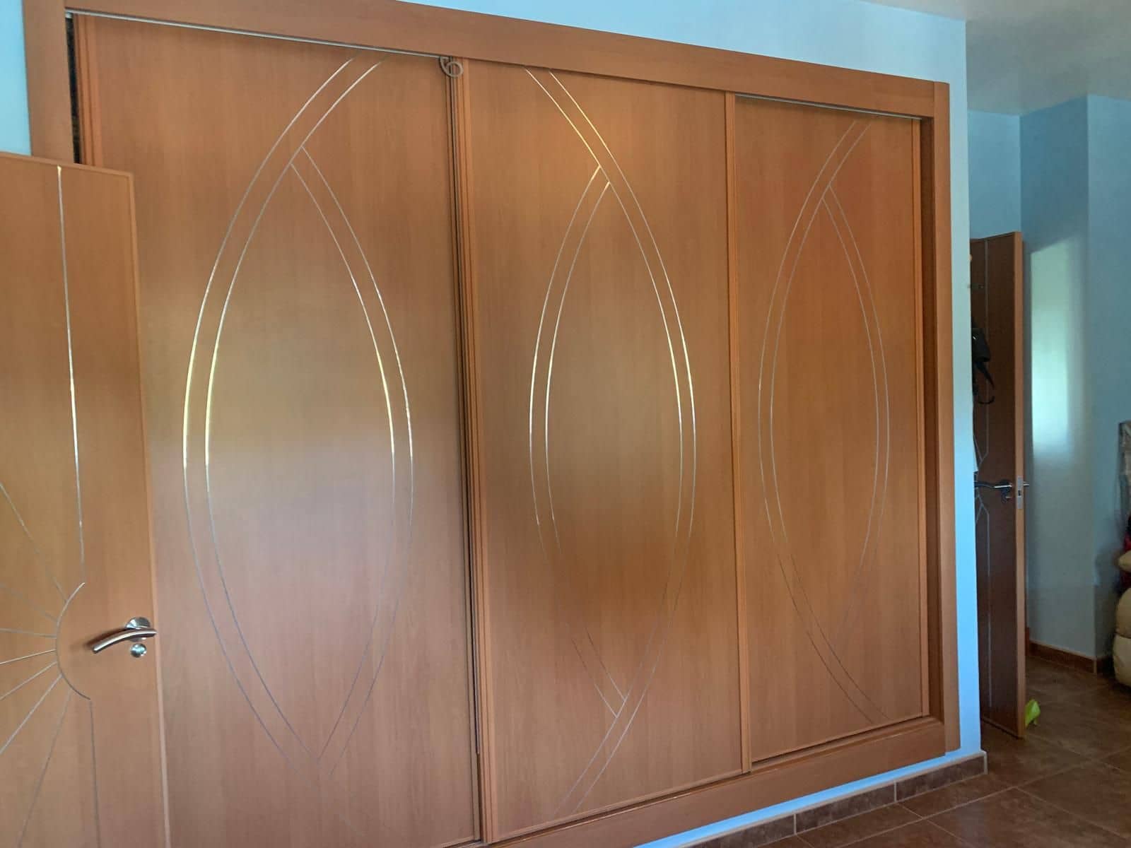 8 soverom Villa til salgs i Malaga by med svømmebasseng garasje - € 495 000 (Ref: 8884970)