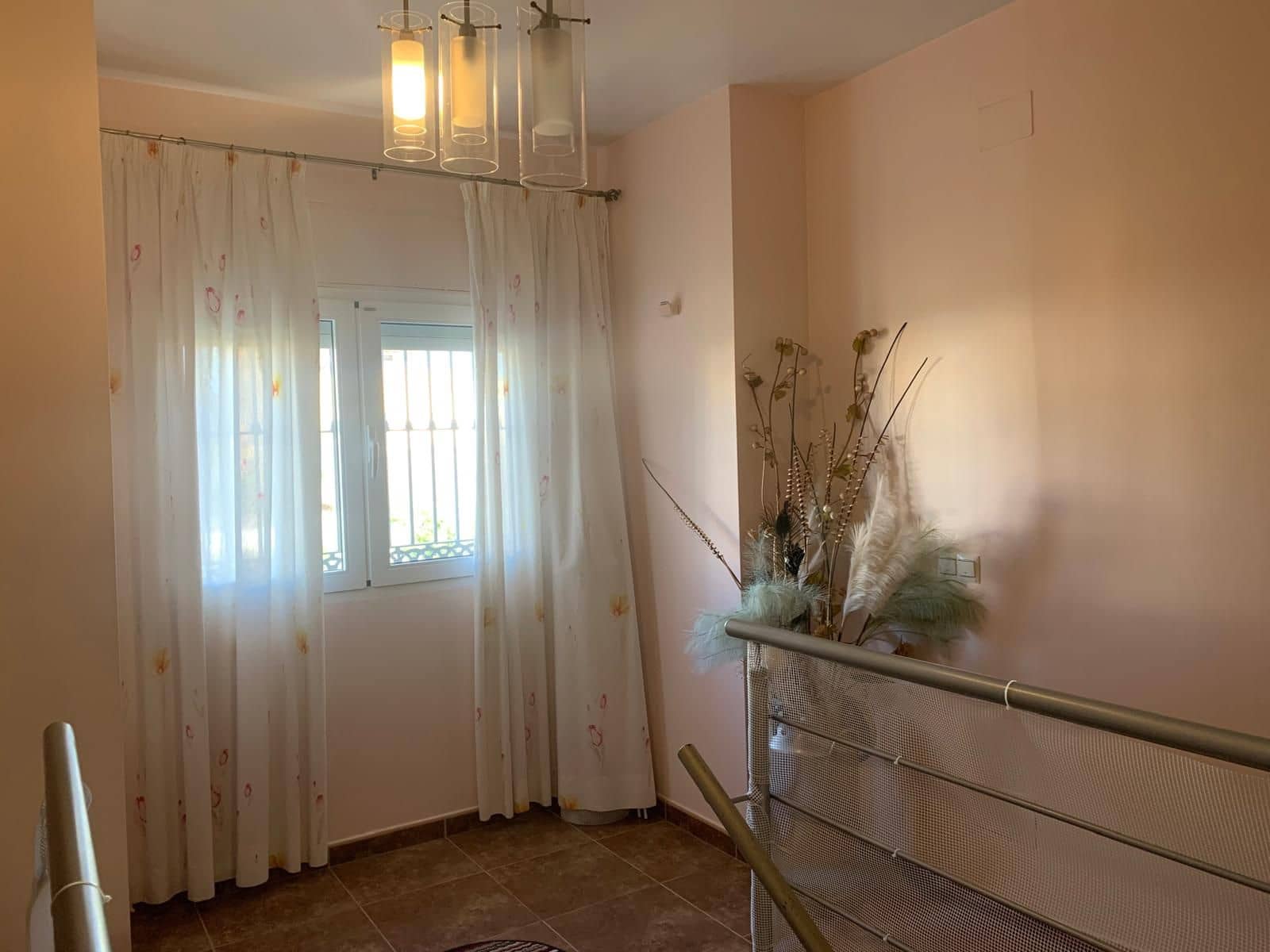 8 soverom Villa til salgs i Malaga by med svømmebasseng garasje - € 495 000 (Ref: 8884970)