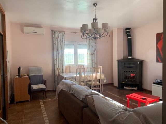 8 soverom Villa til salgs i Los Manceras, Málaga by med svømmebasseng garasje - € 495 000 (Ref: 8884970)