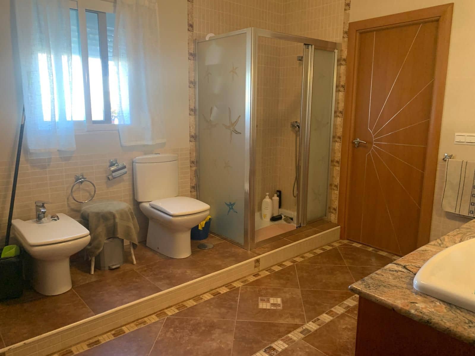 8 soverom Villa til salgs i Malaga by med svømmebasseng garasje - € 495 000 (Ref: 8884970)