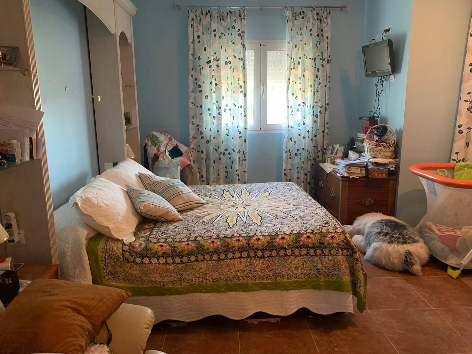 8 soverom Villa til salgs i Malaga by med svømmebasseng garasje - € 495 000 (Ref: 8884970)