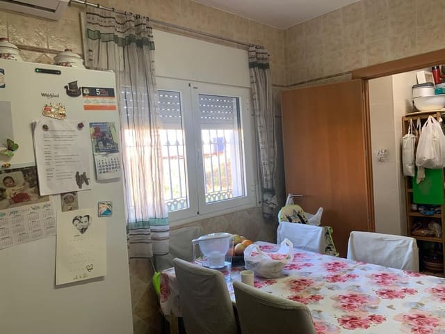 8 soverom Villa til salgs i Los Manceras, Málaga by med svømmebasseng garasje - € 495 000 (Ref: 8884970)