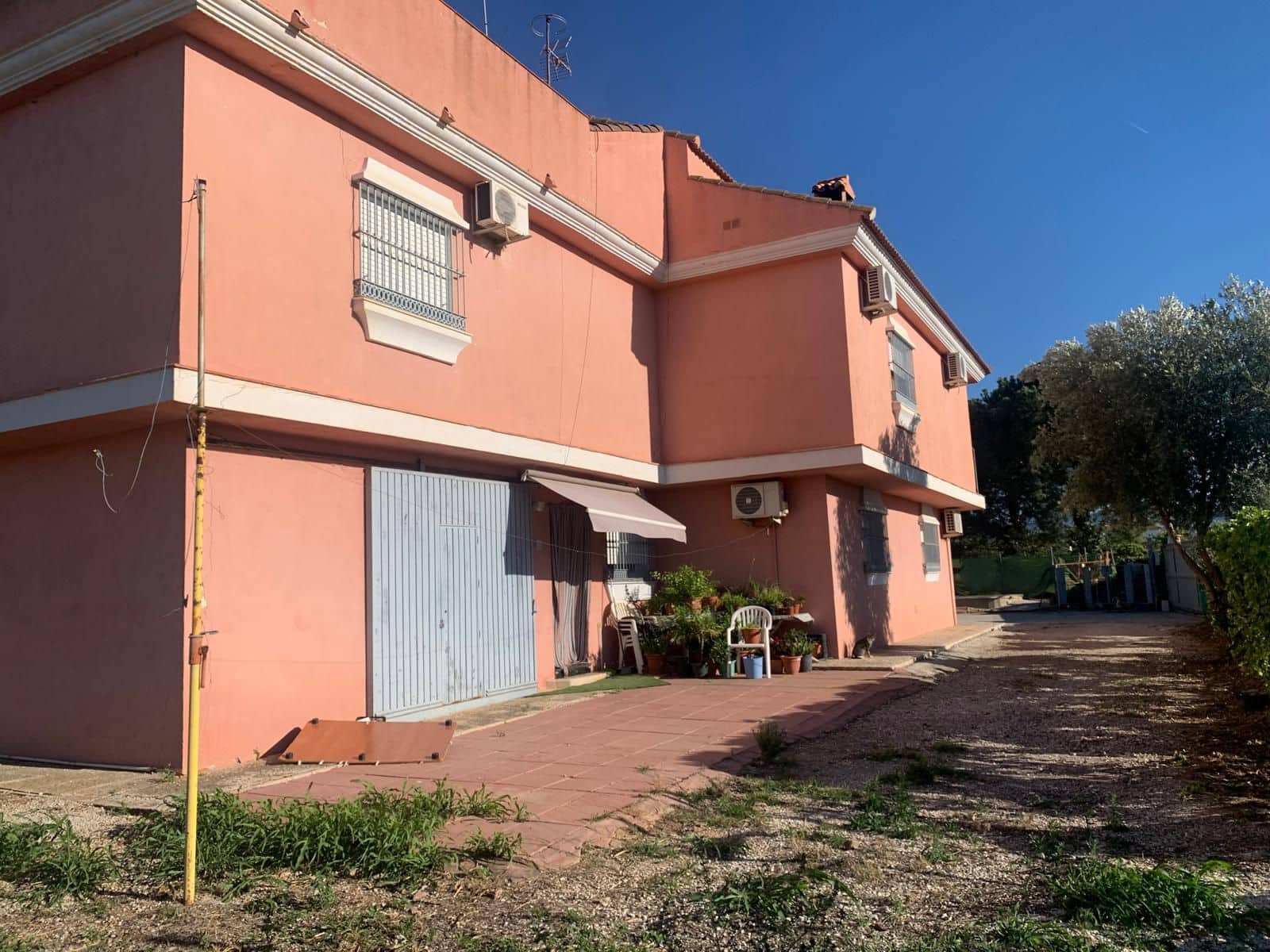 8 soverom Villa til salgs i Malaga by med svømmebasseng garasje - € 495 000 (Ref: 8884970)