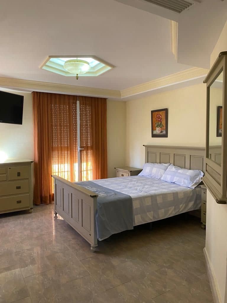 5 camera da letto Villetta Bifamiliare in vendita in Marbella con piscina garage - 1.800.000 € (Rif: 8884971)