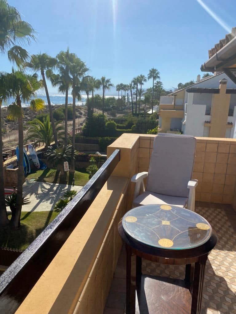 5 camera da letto Villetta Bifamiliare in vendita in Marbella con piscina garage - 1.800.000 € (Rif: 8884971)