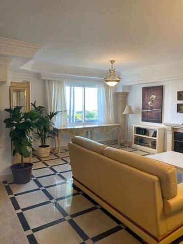 5 Zimmer Doppelhaus zu verkaufen in Bahía de Marbella, Marbella mit Pool Garage - 1.800.000 € (Ref: 8884971)