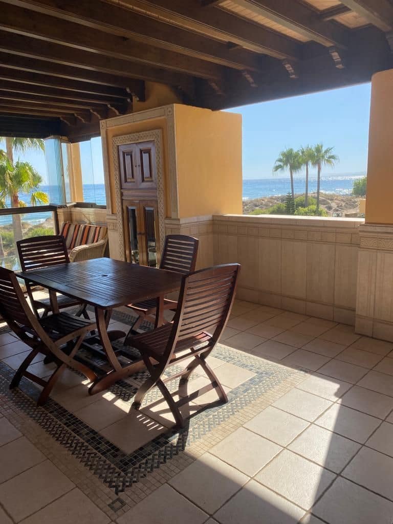 5 camera da letto Villetta Bifamiliare in vendita in Marbella con piscina garage - 1.800.000 € (Rif: 8884971)