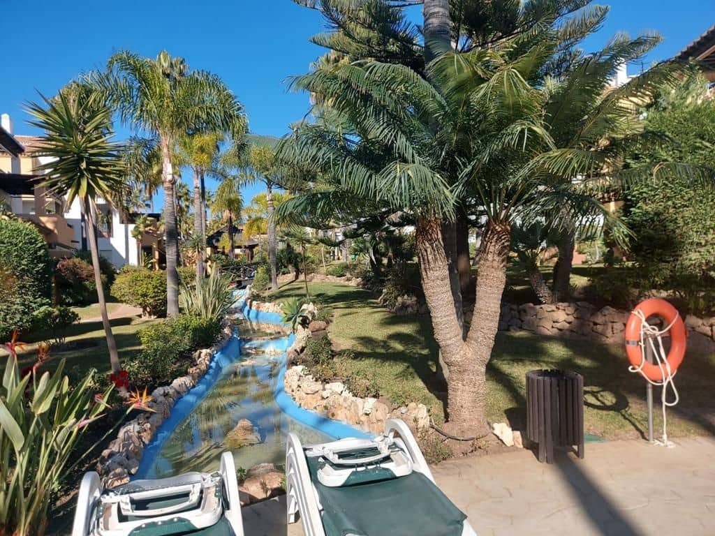 5 camera da letto Villetta Bifamiliare in vendita in Marbella con piscina garage - 1.800.000 € (Rif: 8884971)
