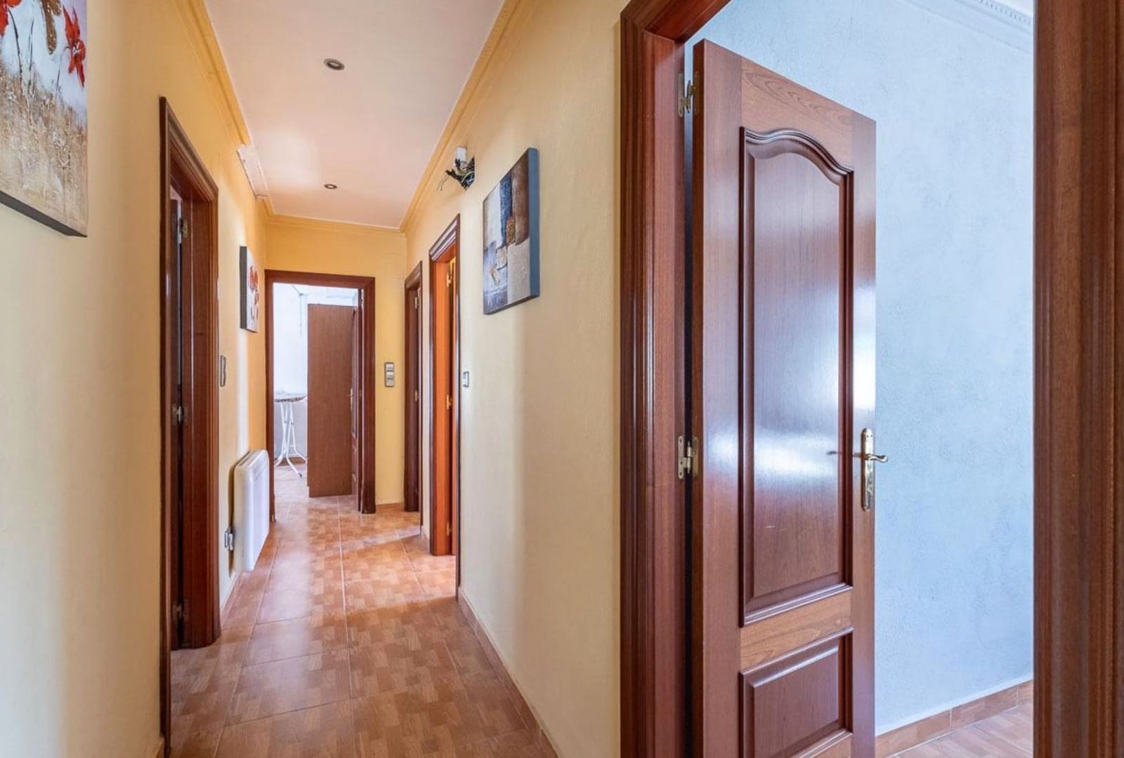 Kommersiell til salgs i Alcala la Real - € 1 690 000 (Ref: 8987054)