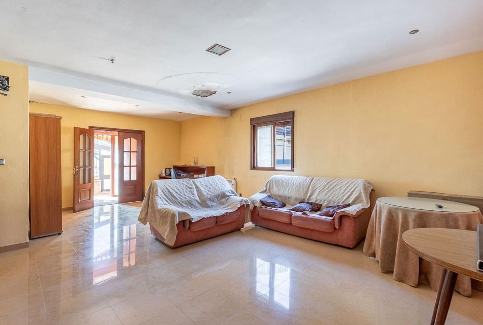 Kommersiell til salgs i Alcala la Real - € 1 690 000 (Ref: 8987054)