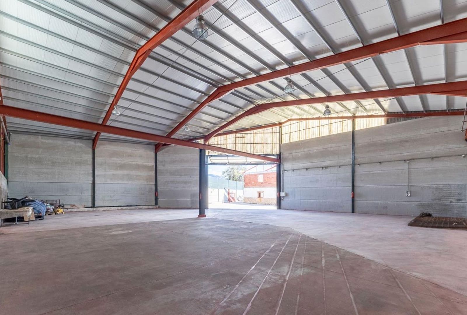 Kommersiell til salgs i Alcala la Real - € 1 690 000 (Ref: 8987054)