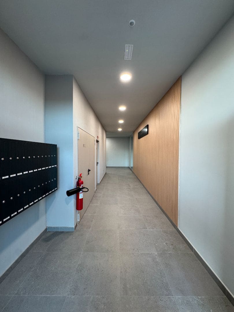 2 bedroom Flat for rent in Malaga city with pool garage - € 1,500 (Ref: 9699861)