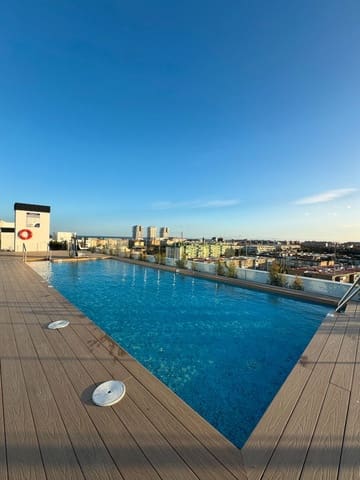 2 bedroom Flat for rent in Los Guindos, Málaga city with pool garage - € 1,500 (Ref: 9699861)