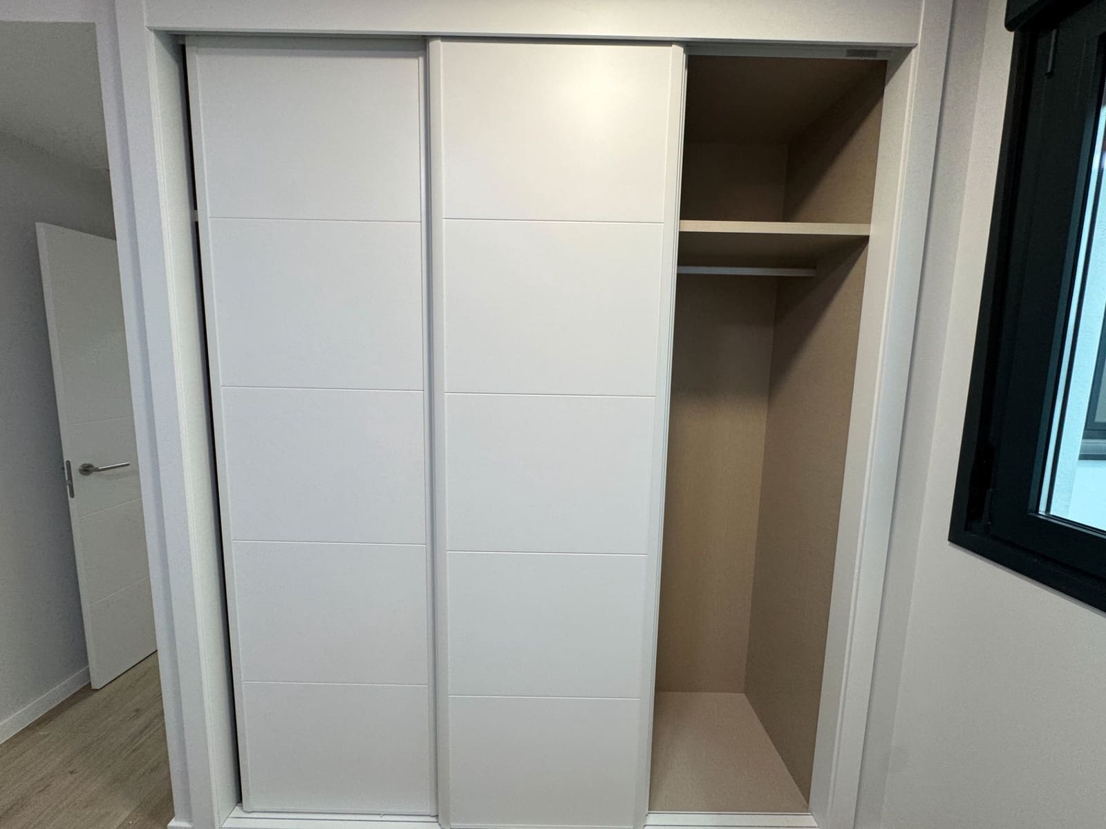 2 bedroom Flat for rent in Malaga city with pool garage - € 1,500 (Ref: 9699861)