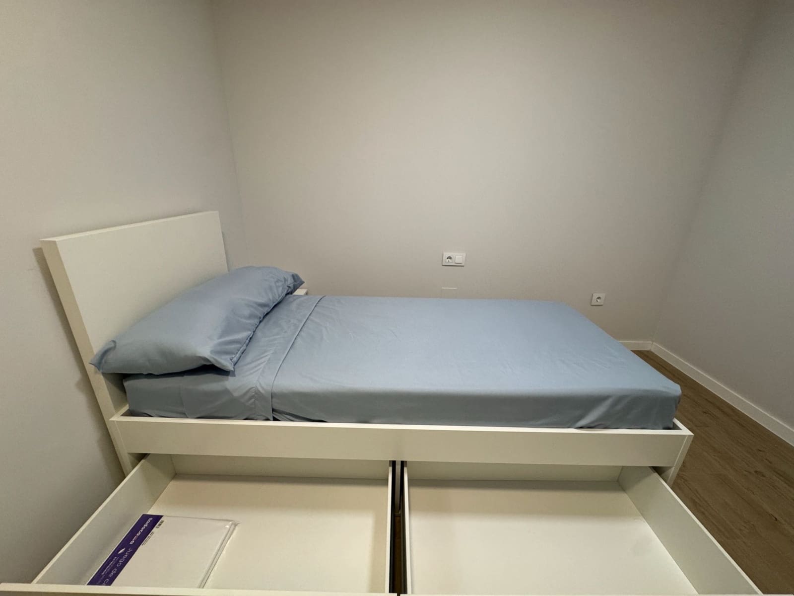 2 bedroom Flat for rent in Malaga city with pool garage - € 1,500 (Ref: 9699861)