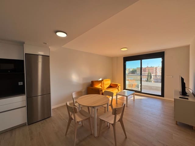 2 bedroom Flat for rent in Los Guindos, Málaga city with pool garage - € 1,500 (Ref: 9699861)