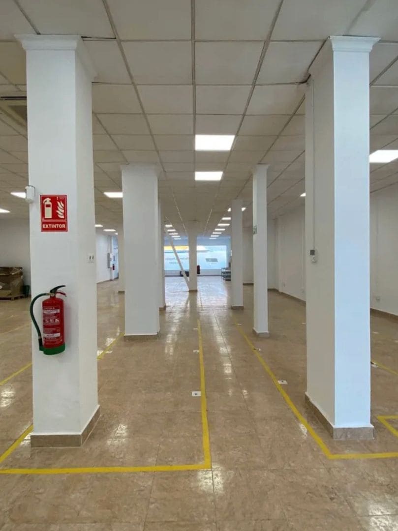 Gewerbe zu verkaufen in Malaga Stadt - 662.000 € (Ref: 9699862)