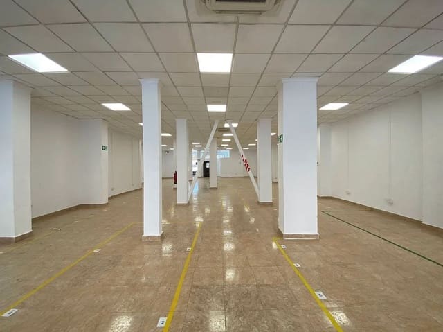 Erhverv til salg i La Princesa, Málaga by - € 662.000 (Ref: 9699862)