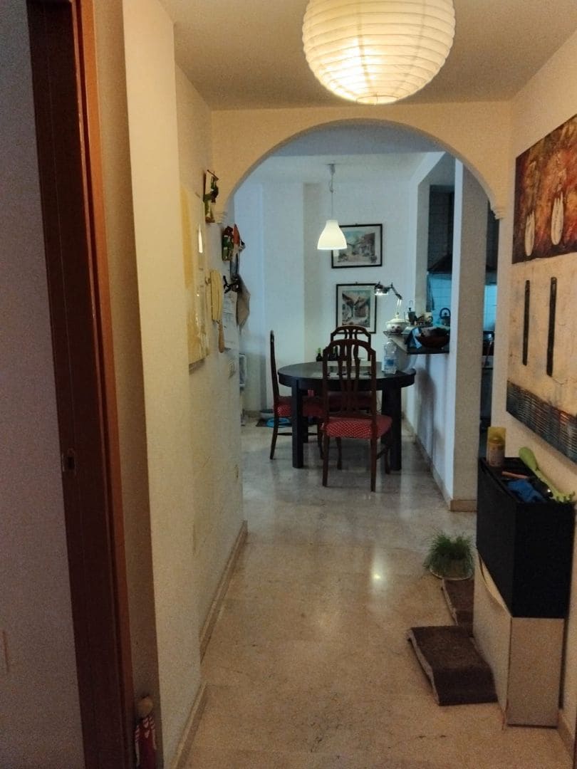 2 bedroom Flat for sale in Fuengirola - € 235,000 (Ref: 9699863)