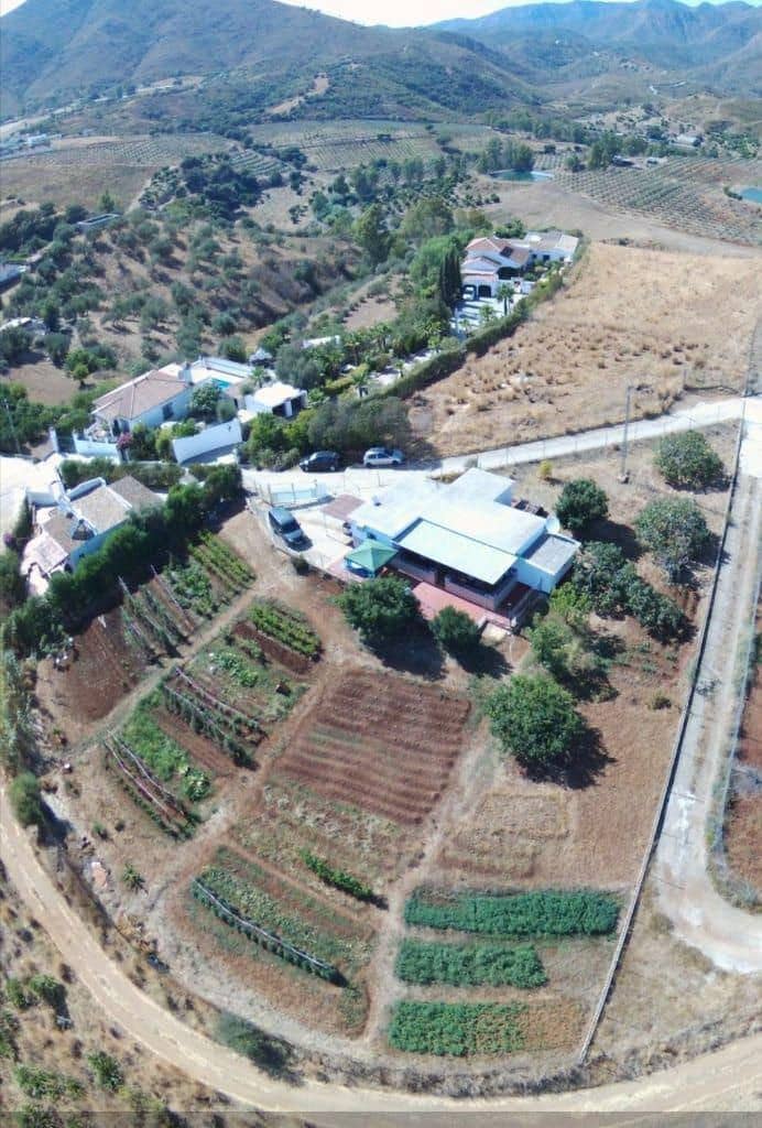 Finca/Country House for sale in Mijas - € 396,000 (Ref: 9699870)