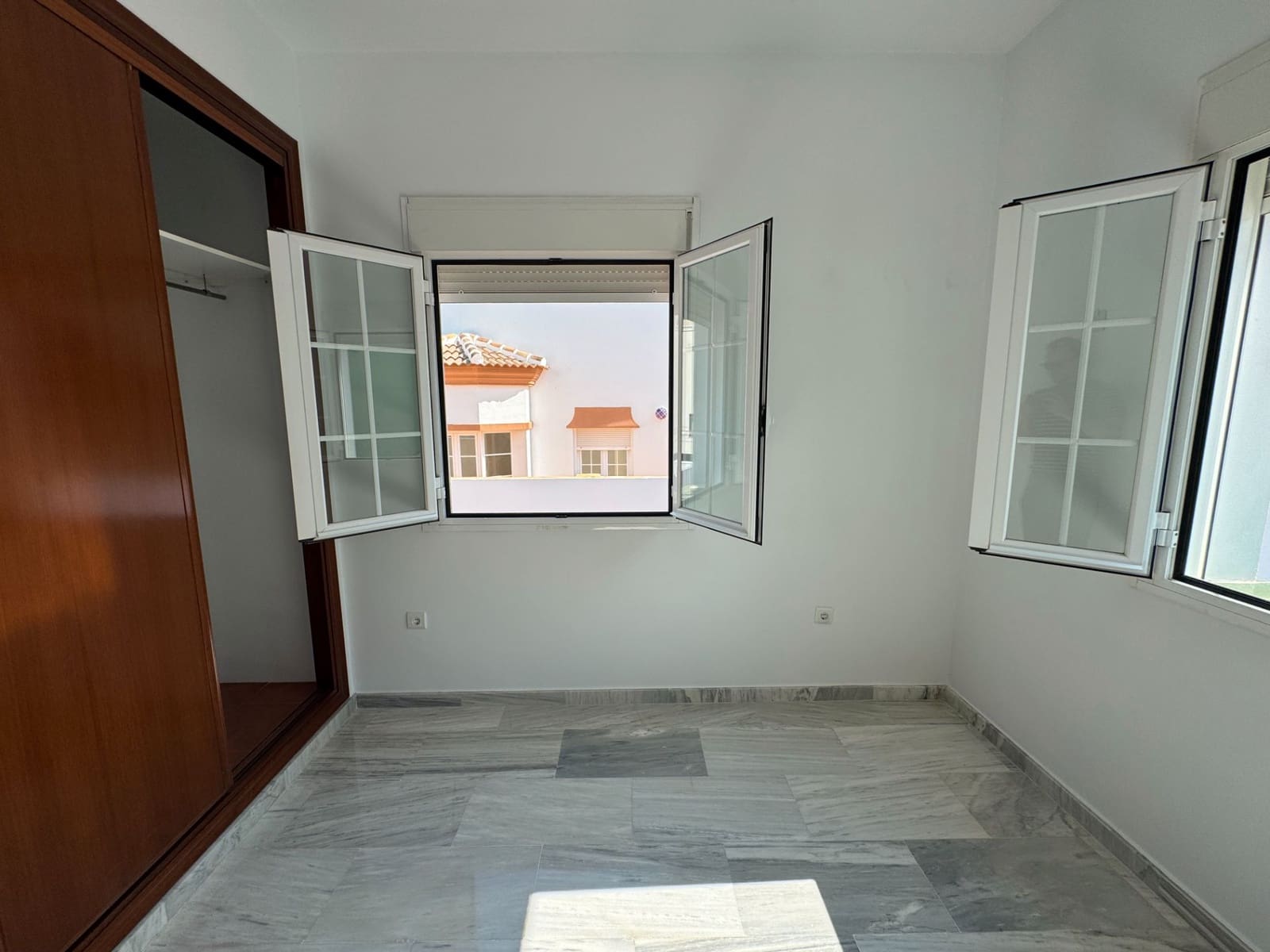 4 Zimmer Villa zu verkaufen in Rincon de la Victoria mit Pool Garage - 760.000 € (Ref: 9699873)