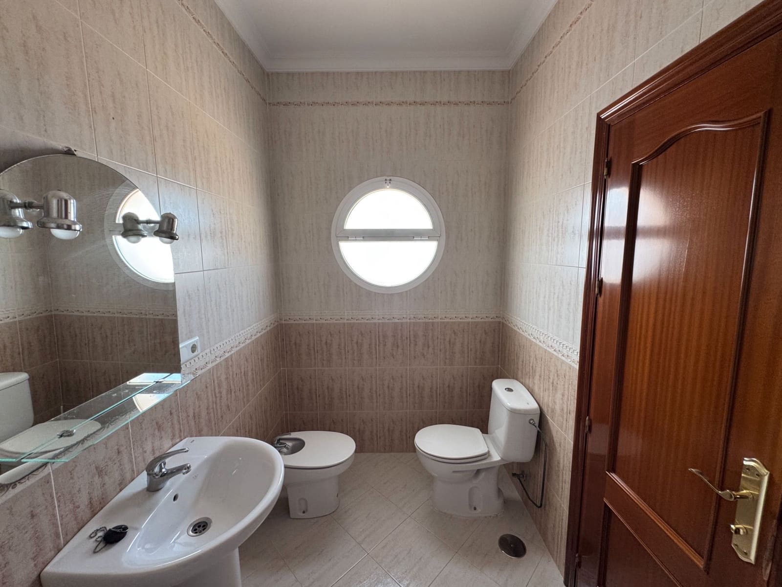 4 Zimmer Villa zu verkaufen in Rincon de la Victoria mit Pool Garage - 760.000 € (Ref: 9699873)