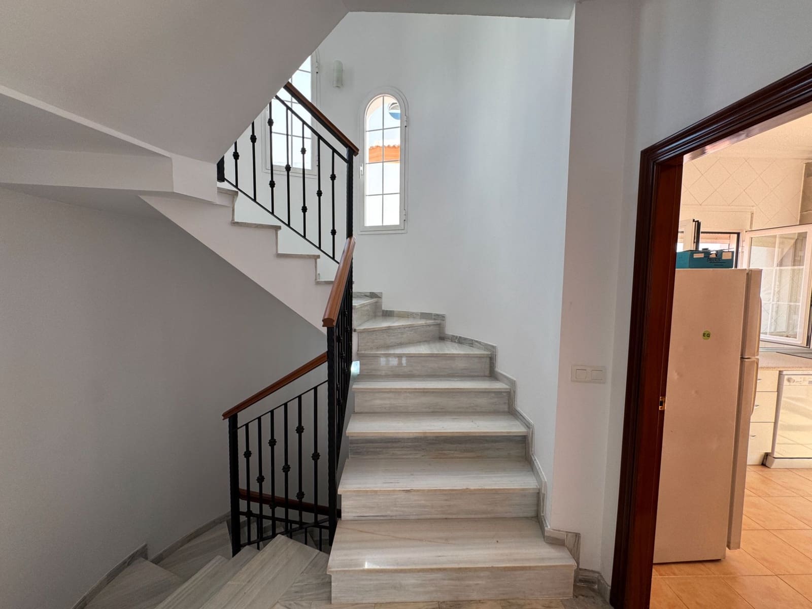 4 Zimmer Villa zu verkaufen in Rincon de la Victoria mit Pool Garage - 760.000 € (Ref: 9699873)