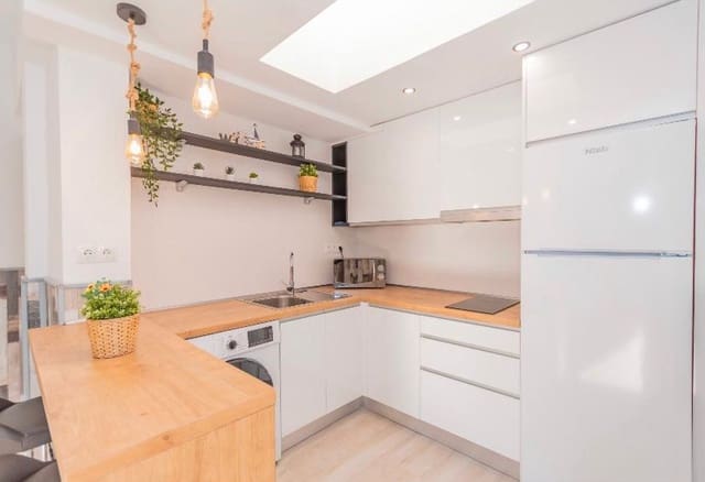 2 Zimmer Villa zu verkaufen in El Palo, Málaga Stadt - 269.000 € (Ref: 9699874)